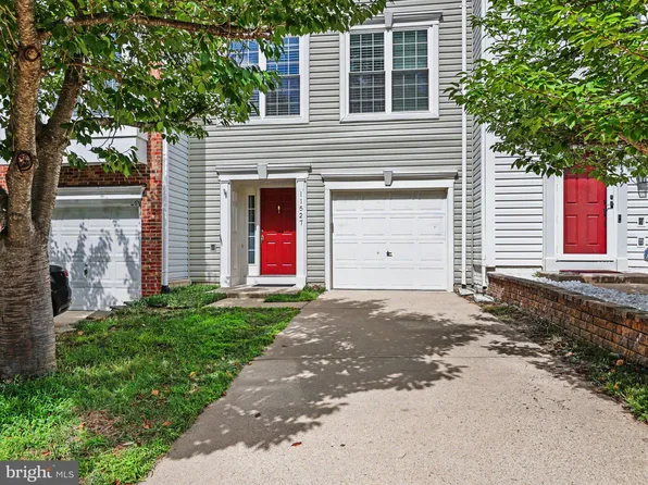11527 Bertram St, Woodbridge, VA 22192