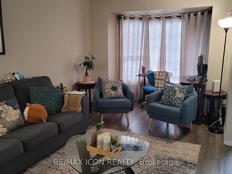 50 Chapman Ct #7 — Photo 4