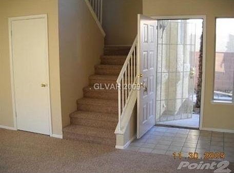 5th image of 5821 Yerington Ave