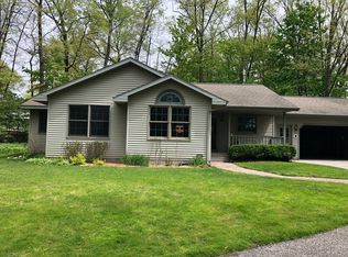 8668 Staples St, Montague, MI 49437