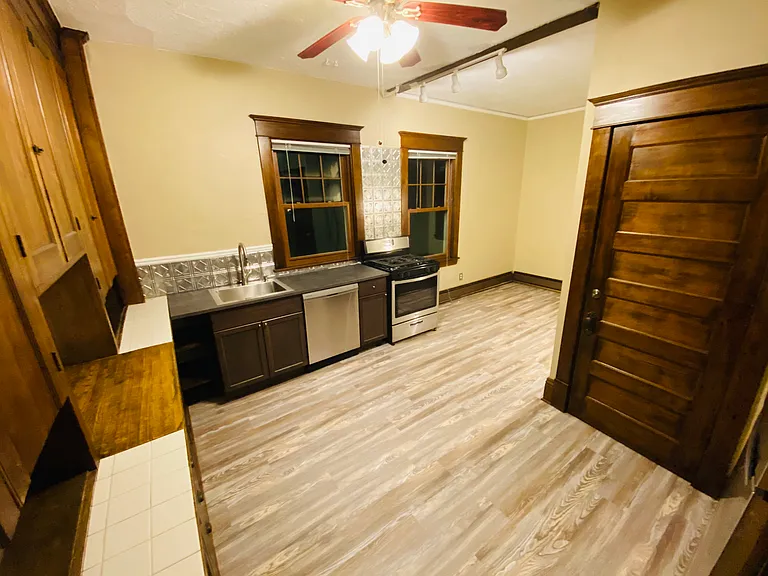 3346 Irving Ave S #1 — Photo 7