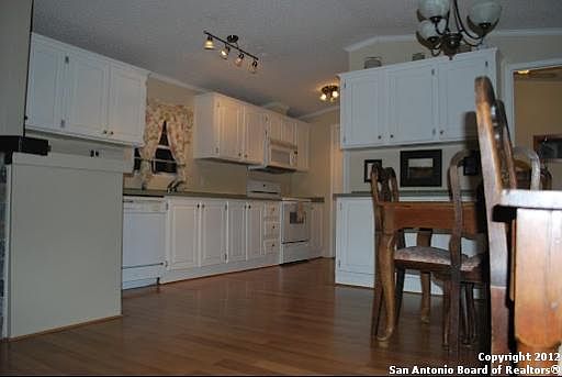 2nd image of 1040 COUNTY ROAD 4511