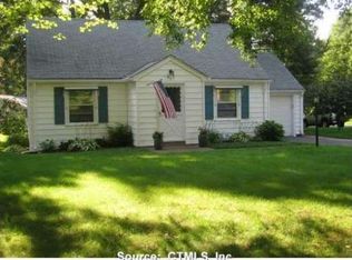 822 Ellington Rd, South Windsor, CT 06074