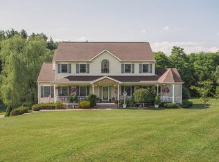 45 Patricia Dr, Pleasant Valley, NY 12569