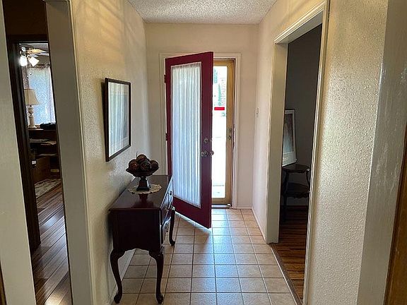 2nd image of 5808 Dartmouth St
