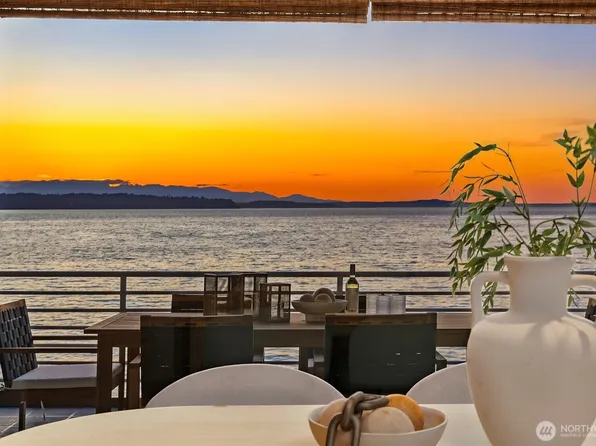 16733 Maplewild Avenue SW, Burien, WA 98166