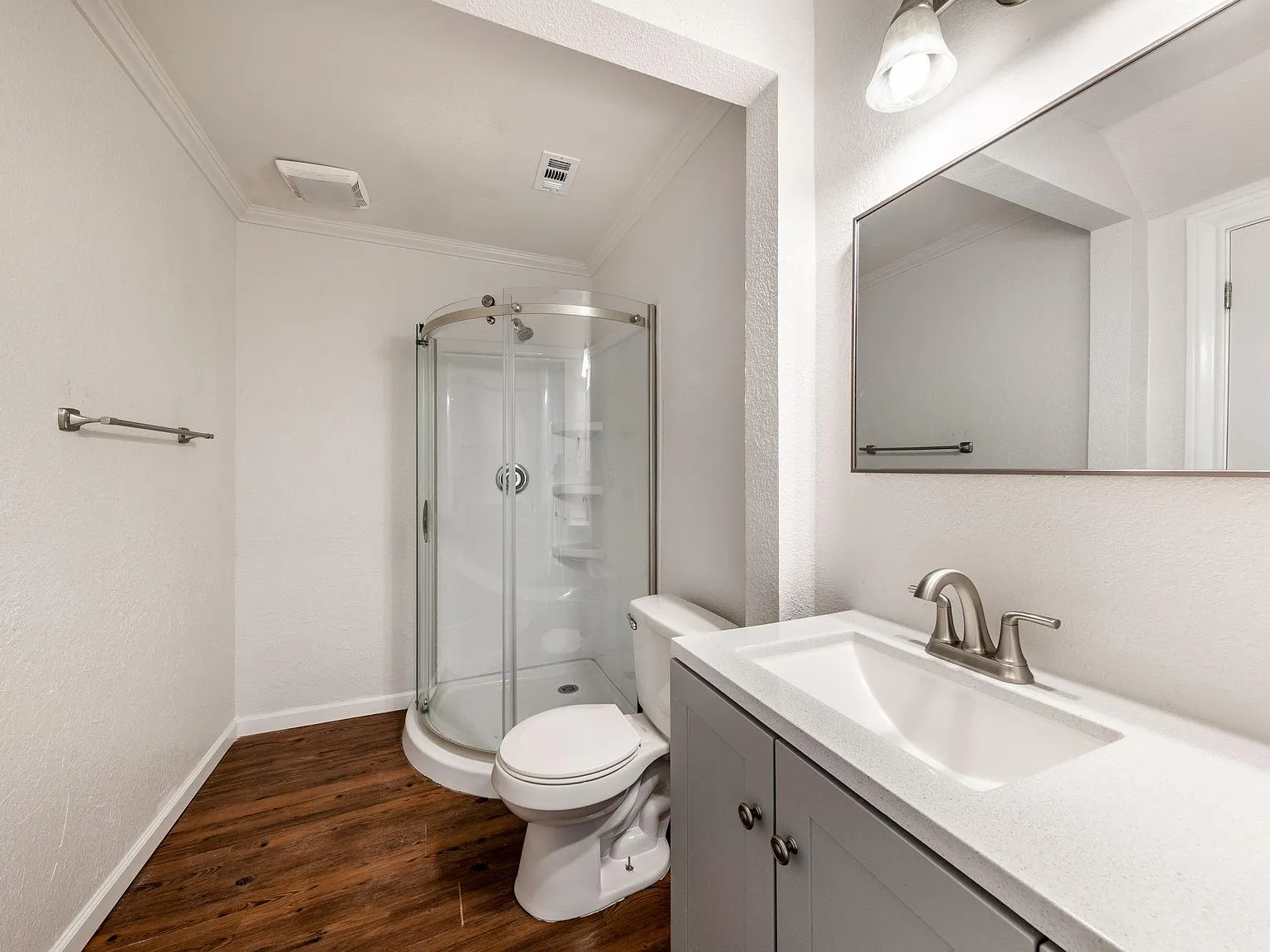 4 bed, 3.0 bath, $836 — Photo 3
