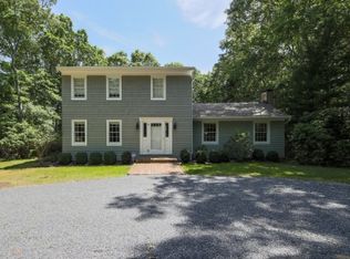 22 Bob White Dr, Water Mill, NY 11976