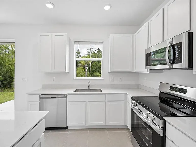 3091 Chromatic St — Photo 3