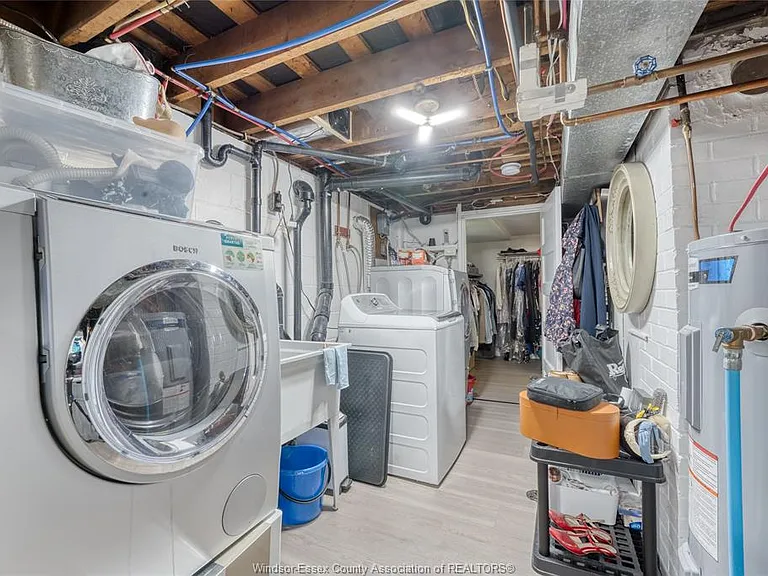 4062 Roseland Dr E — Photo 28