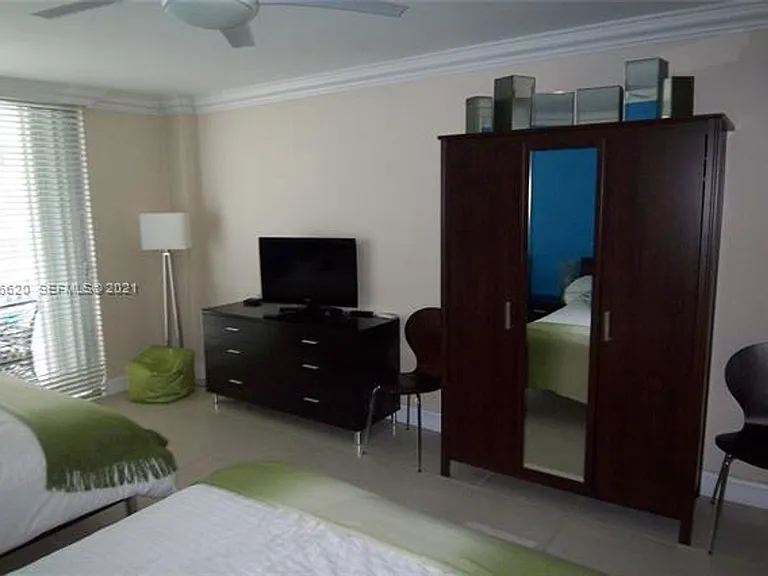 5151 Collins Ave #1030 — Photo 17