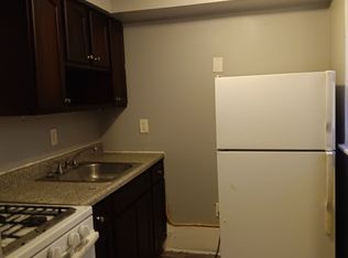 101 E Seymour St, Philadelphia, PA 19144
