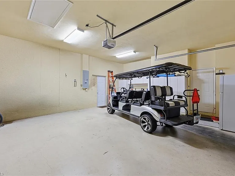 7673 Mulberry Ln — Photo 35