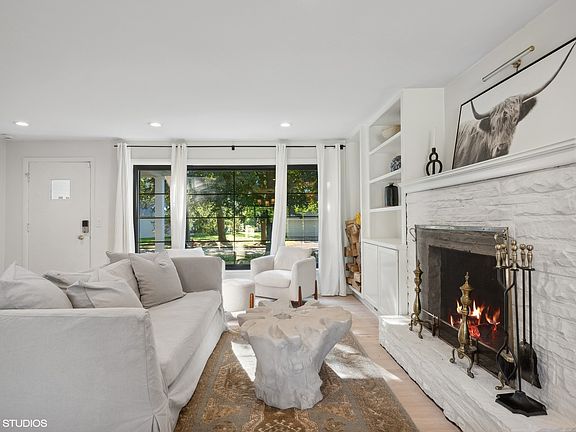 5th image of 1491 Deerfield Pl