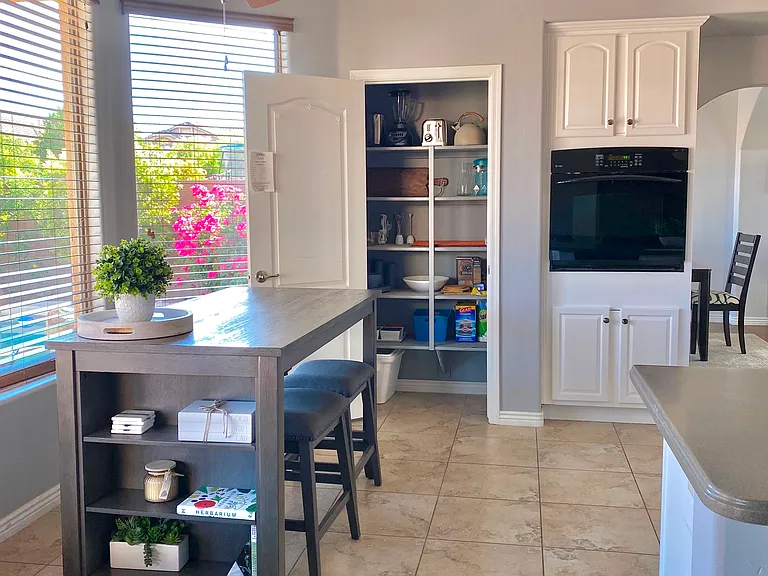 695 W Sonatina Ln — Photo 12