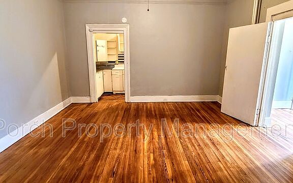 2nd image of 320 N Barcelona St APT 1