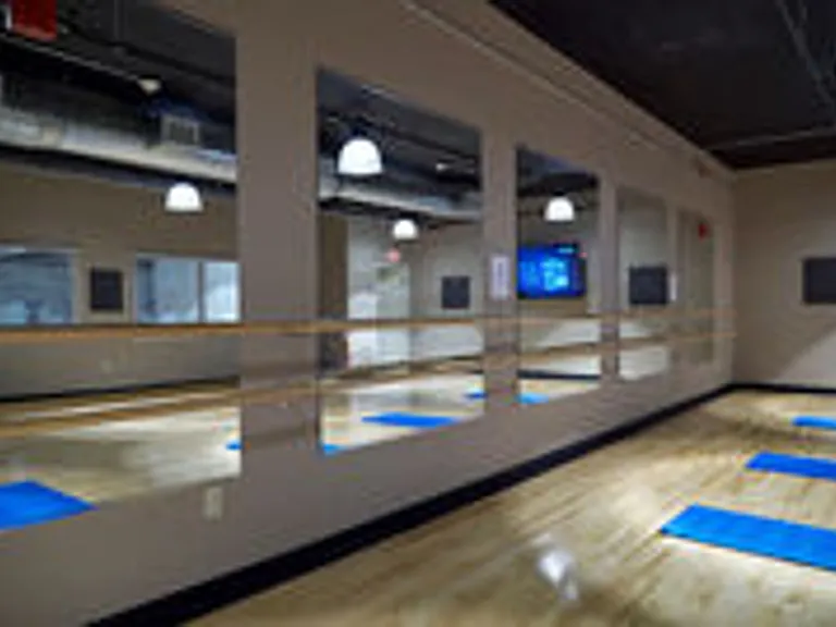 Spectra Boutique Apartments — Photo 1