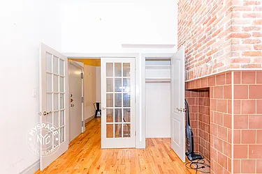 Rented by MySpaceNYC