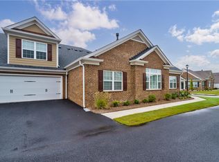 3675 Ridgehurst Ln #818, Buford, GA 30519