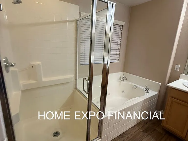 1456 Moonlight Dr — Photo 27