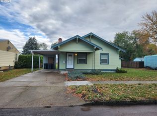 809 15th St, La Grande, OR 97850