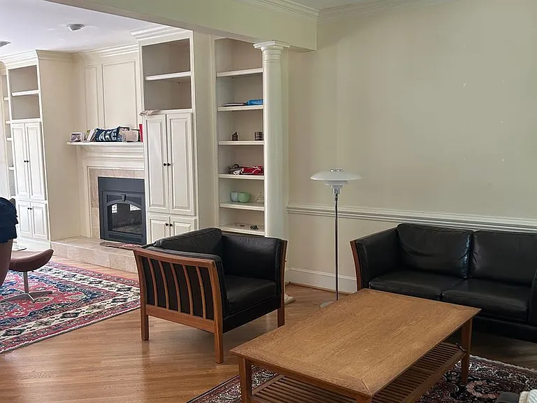 921 Vestavia Woods Dr — Photo 3
