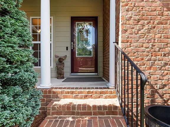 4th image of 3432 Deerview Dr