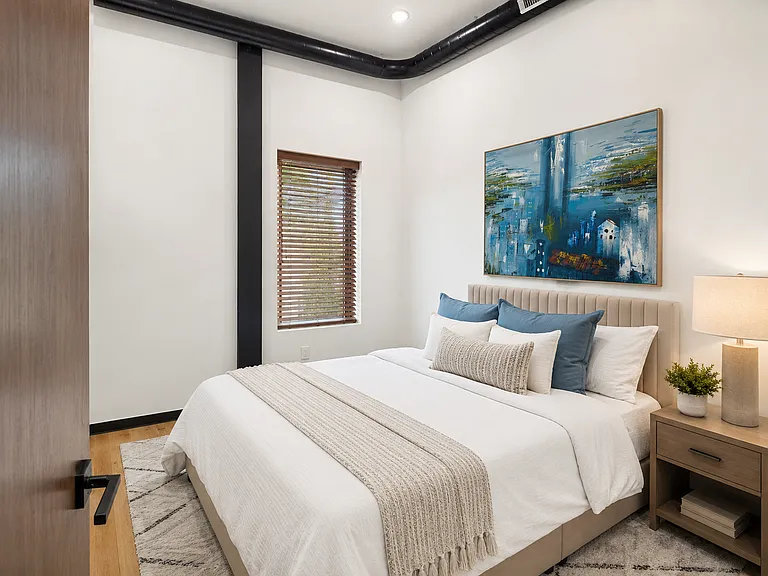 212 Church St #6 — Photo 2