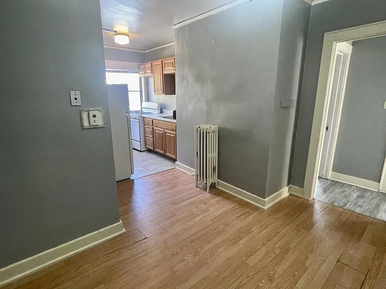 2813 Cottage Grove Ave — Photo 5