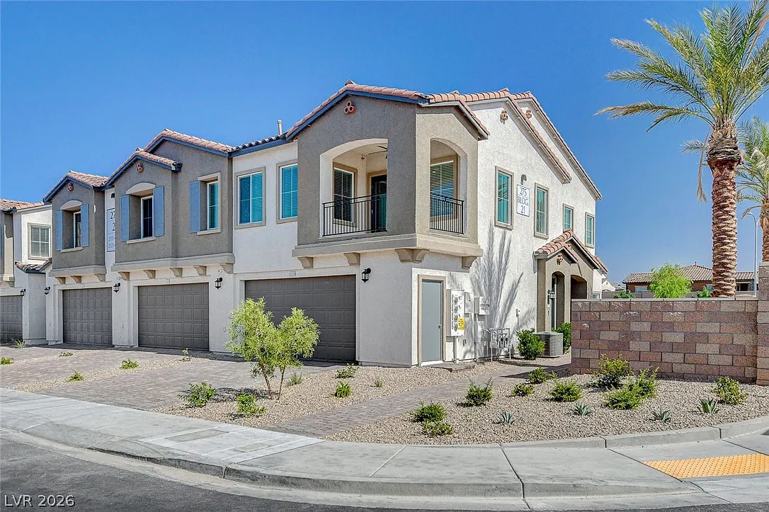 2 bed, 2.5 bath, 1436 sqft, $2,115 — Photo 1