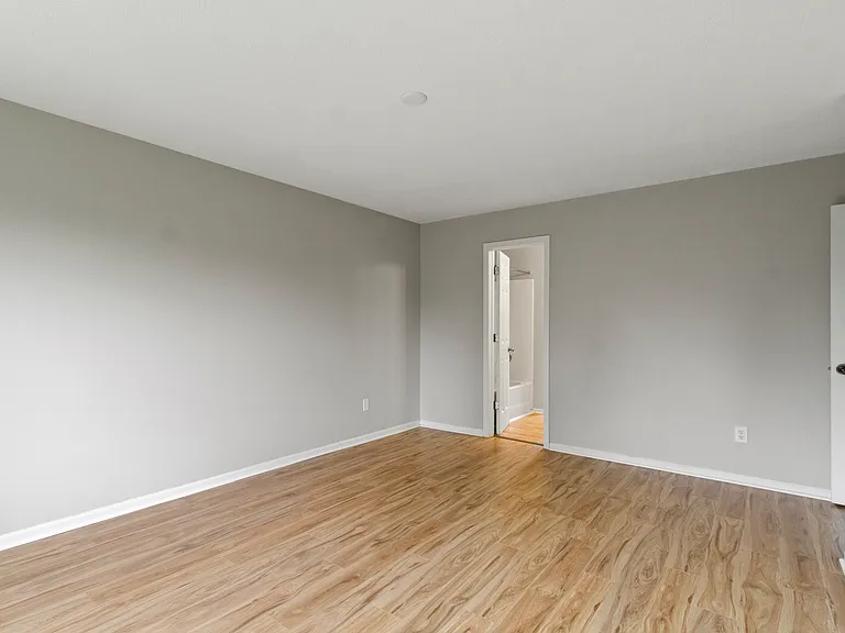 1263 Topp Creek Dr — Photo 8