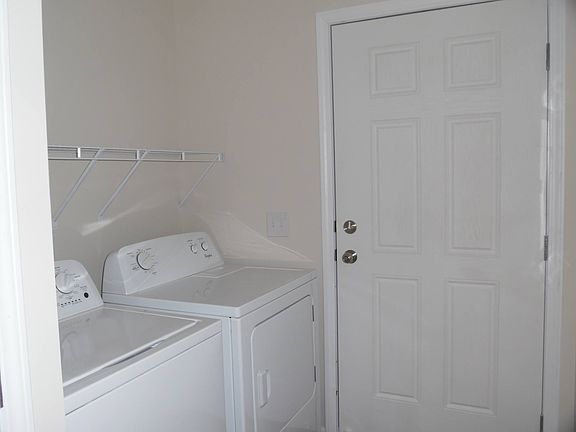 4th image of 6500 Division Ave S #152