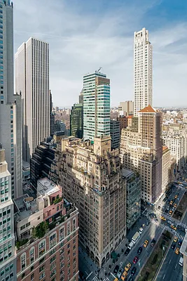 Sold by Compass | media 24