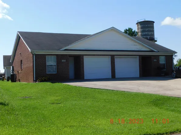 133-135 Springview Dr, Stamping Ground, KY 40379