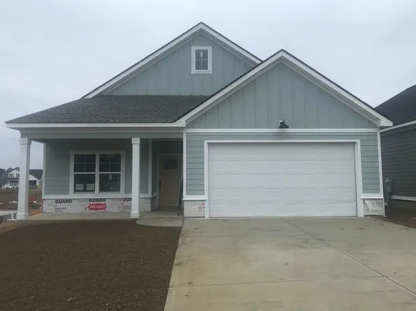 104 Willow St, Ringgold, GA 30736