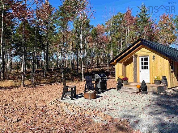 4th image of 300 Lane Cross Rd