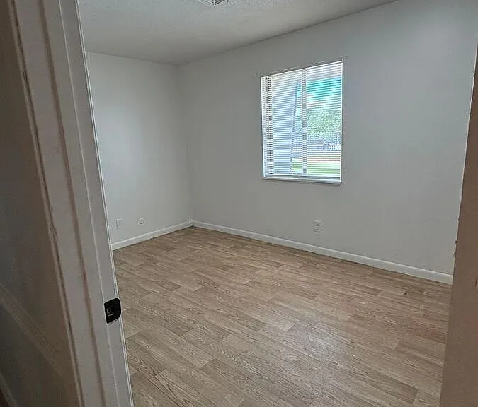 2101 Ottawa St #302B — Photo 18