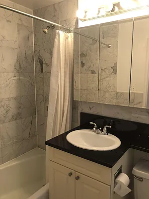 Rented by Compass | media 7