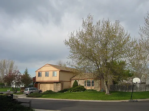 1405 Garfield Ct Photo 1