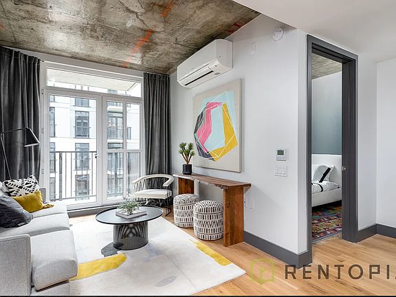 4th image of 340 Evergreen Ave APT 529