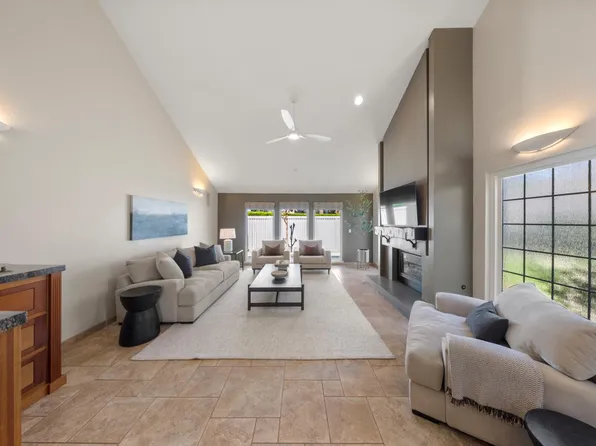 2860 Sherwood Ave APT B, Modesto, CA 95350