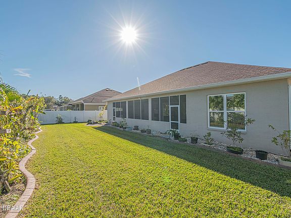 5th image of 511 Luna Bella Ln