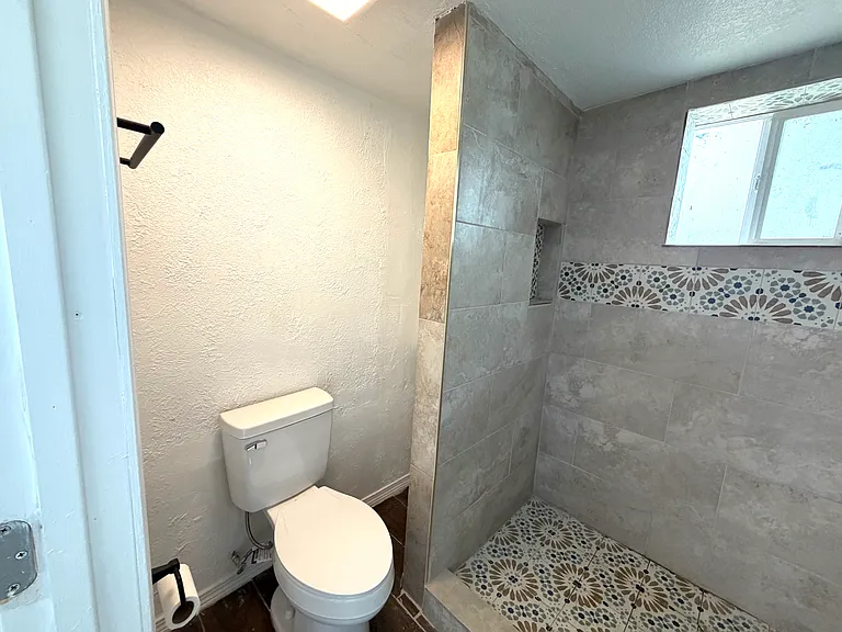 5951 Griems Ct #G — Photo 19