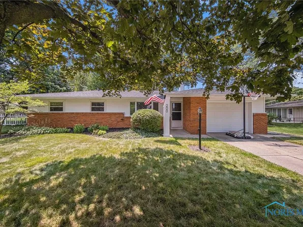 200 Margaret Pl, Perrysburg, OH 43551