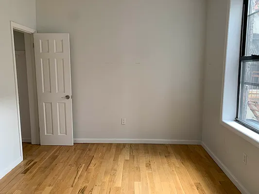 Rented by Voro, LLC | media 7