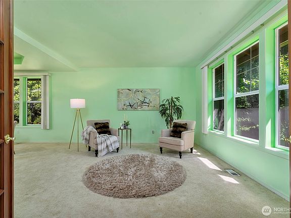 5th image of 11402 83rd Avenue SW