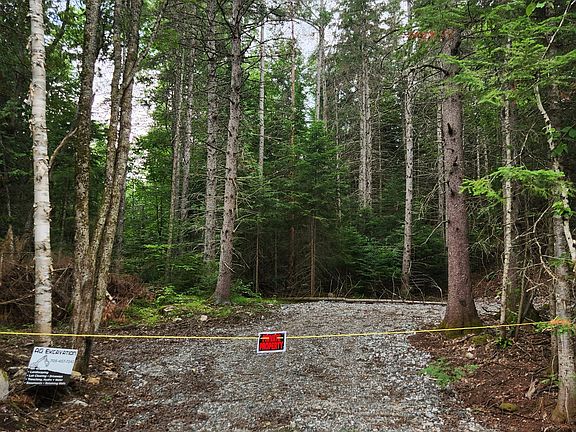 2nd image of 1272 Ursa Rd