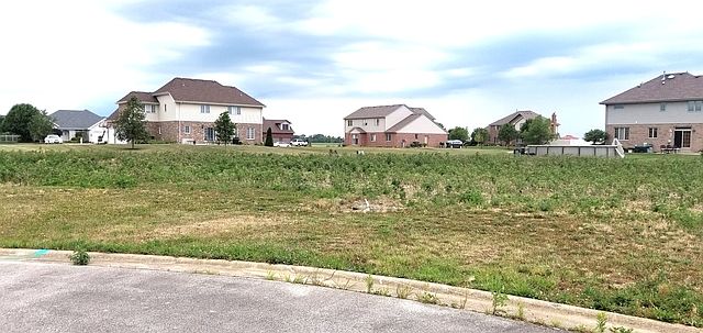 1st image of 409 Mica Ct