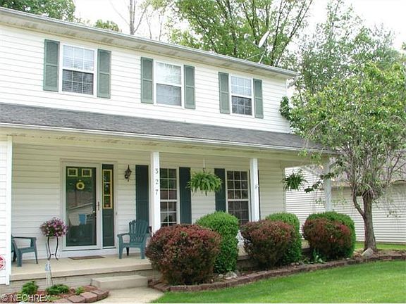2nd image of 327 Oakdale Cir