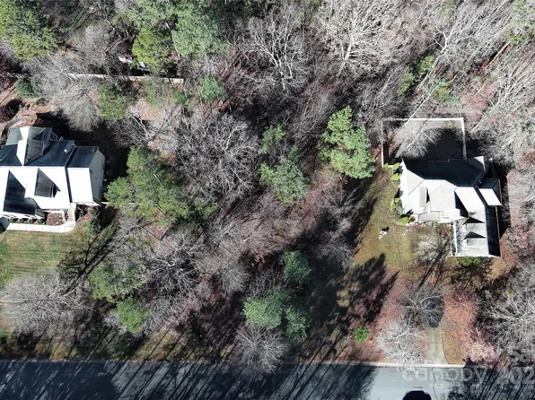 8811 Maplebrook Ln, Mint Hill, NC 28227